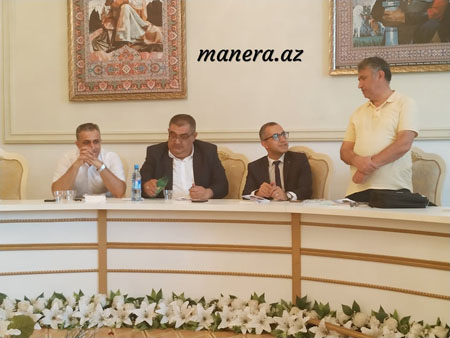 Sabir Alim növbəti kitabını təqdim etdi Sabir Alim növbəti kitabını təqdim etdi