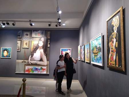 Fatimənin rəngarəng dünyası... Fatimənin rəngarəng dünyası...