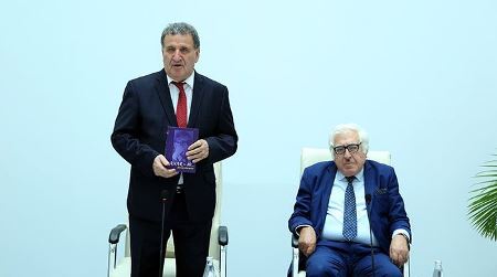 "Anar - 80...Şəxsiyyətin tarixi" kitabı təqdim olunub