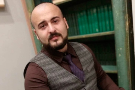 Səhərlər sevgi nəğmələriylə açılarsa... Səhərlər sevgi nəğmələriylə açılarsa...