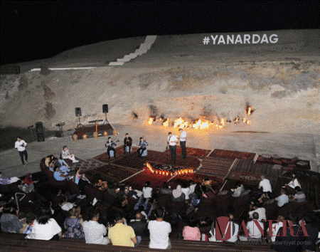 “Yanardağ”da poeziya axşamı təşkil edilib