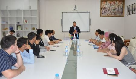 Azərbaycan - Qırğız ədəbi əlaqələrində yeni səhifə Azərbaycan - Qırğız ədəbi əlaqələrində yeni səhifə