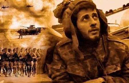 Bakıda Albert Aqarunova heykəl qoyuldu - FOTO