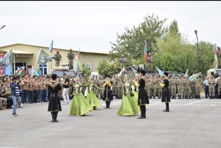 "Hərbiyyə -101” hərbi vətənpərvərlik düşərgəsinə start verilib - FOTOLAR