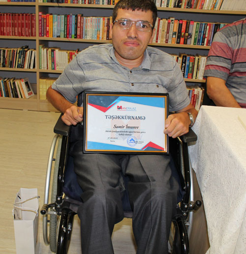 Samir İmanov 4-cü kitabını təqdim etdi (FOTOLAR) Samir İmanov 4-cü kitabını təqdim etdi (FOTOLAR)