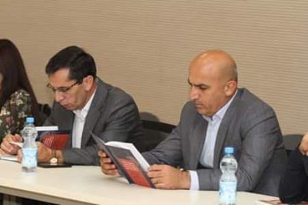 “Yeni zaman Azərbaycan şeiri antologiyası” təqdim olunub