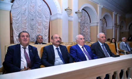 Hüseyn İbrahimovun 100 illik yubileyi qeyd olunub Hüseyn İbrahimovun 100 illik yubileyi qeyd olunub