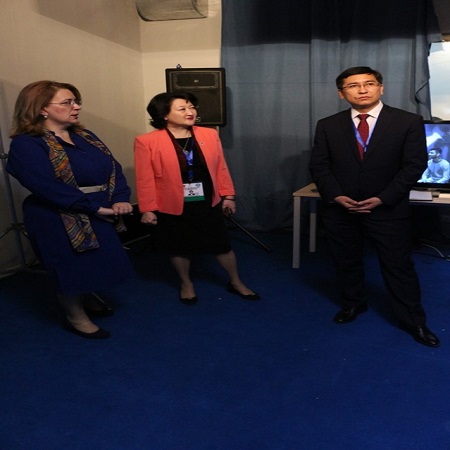 Qazaxıstanın Mədəniyyət və Təhsil nazirləri ADMİU-da olub