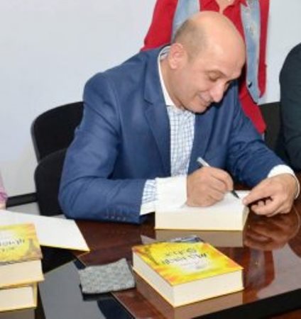 Şəhərdən şəhərə bir qəlb səyahəti