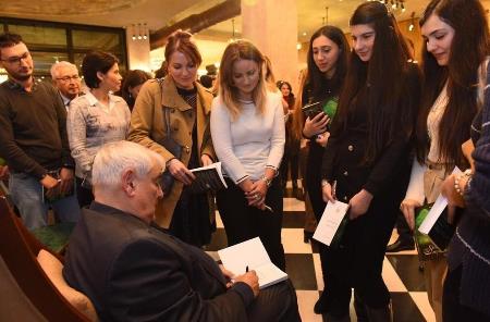 “Sirlərin sərgüzəşti” romanının təqdimatı keçirildi - Fotolar