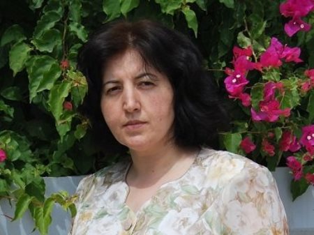 İmadəddin Nəsimi "Son səfər"də 