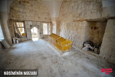 Qəriblikdəki məzar: Nəsiminin məzarından reportaj Qəriblikdəki məzar: Nəsiminin məzarından reportaj