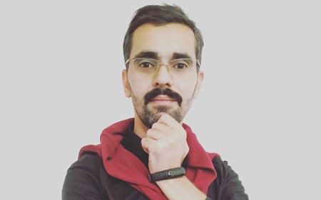 Ağ və qara göyərçinlər - Yeni Hekayə