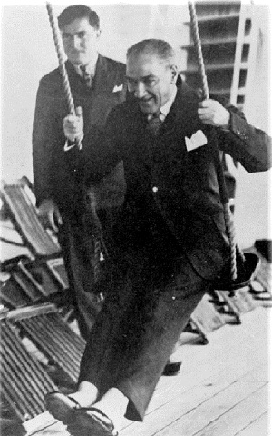 Atatürkün nadir fotoları – İlk dəfə Atatürkün nadir fotoları – İlk dəfə