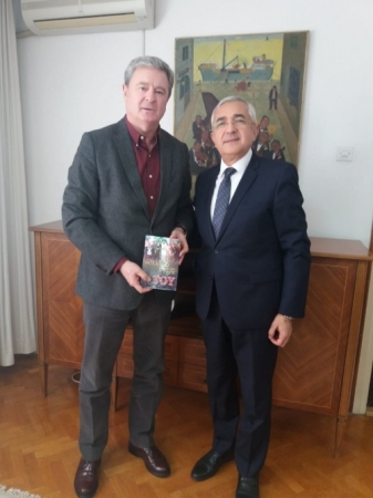 Monteneqrolu yazıçının əsəri Azərbaycan dilində Monteneqrolu yazıçının əsəri Azərbaycan dilində