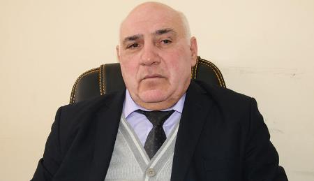 Sirlərin çoxqatlı sərgüzəşti - Resenziya Sirlərin çoxqatlı sərgüzəşti - Resenziya