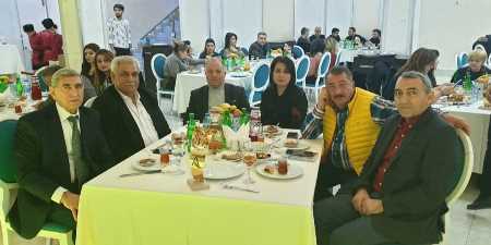 Bakıda Xıdır Nəbi bayramı keçirilib - Fotolar Bakıda Xıdır Nəbi bayramı keçirilib - Fotolar