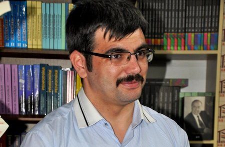 Öz yolu olan, öz üslubunu yaradan yazıçı