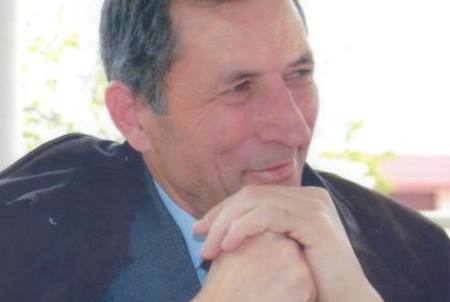 Dünya bizdən inciyib - Zakir Məmmədin şeirləri