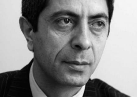 Mən ruhumun libasıyam - Rafiq Hümmətin şeirləri