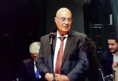 Prezident tanınmış yazıçıya ev bağışladı Prezident tanınmış yazıçıya ev bağışladı