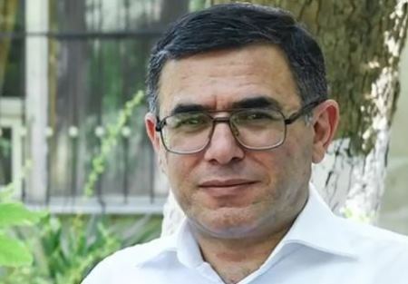 Natiq Məmmədlidən yeni hekayələr kitabı - Foto Natiq Məmmədlidən yeni hekayələr kitabı - Foto