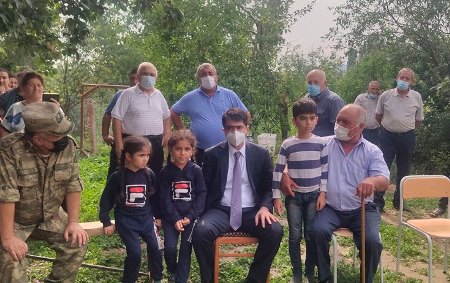 Azərbaycan şəhidləri ilə vidalaşdı - FOTOLAR