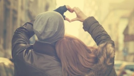 Sevginin ədəbiyyatda yeri - ESSE