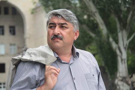 Poetik zamanda yaşayan şair - Mübariz Məsimoğlu yazır