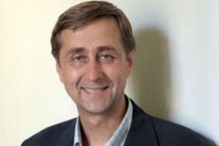 Minimalist şeir necə yazılır? – Valeri Belyanin Minimalist şeir necə yazılır? – Valeri Belyanin