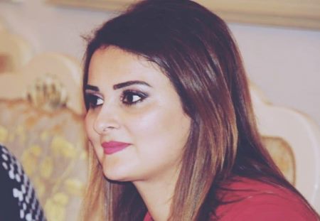 Spirt qoxulu bir virus - Karantin şeirləri / Manera.Az Spirt qoxulu bir virus - Karantin şeirləri / Manera.Az