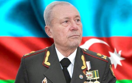 Xalq artisti “Şöhrət” ordeni ilə təltif edildi