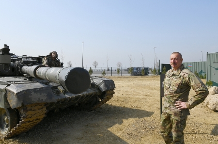 Bakıda Hərbi Qənimətlər Parkı açıldı - Fotolar Bakıda Hərbi Qənimətlər Parkı açıldı - Fotolar