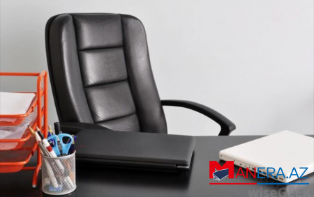 Kimlər məktəb direktoru ola bilər?