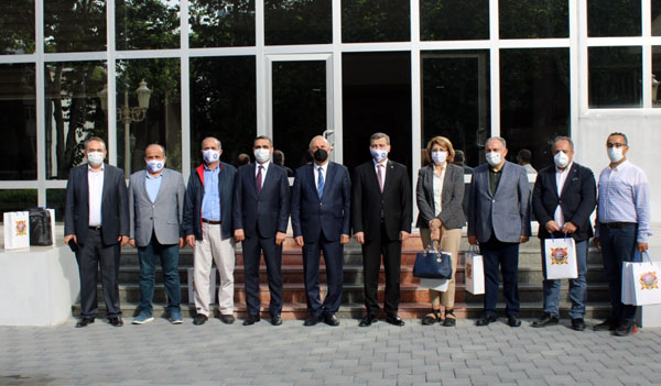 Türkiyənin Qazi Universiteti Azərbaycanla əməkdaşlığı genişləndirir - FOTOlar Türkiyənin Qazi Universiteti Azərbaycanla əməkdaşlığı genişləndirir - FOTOlar