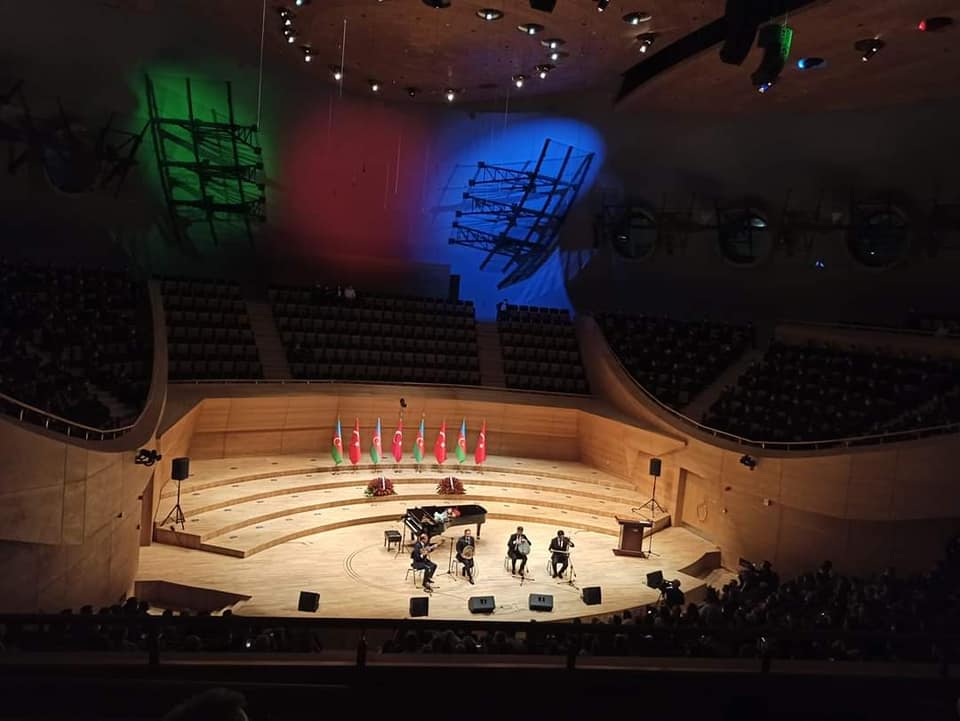 Ankarada Müstəqilliyin Bərpası Günü qeyd olunub - FOTOlar Ankarada Müstəqilliyin Bərpası Günü qeyd olunub - FOTOlar