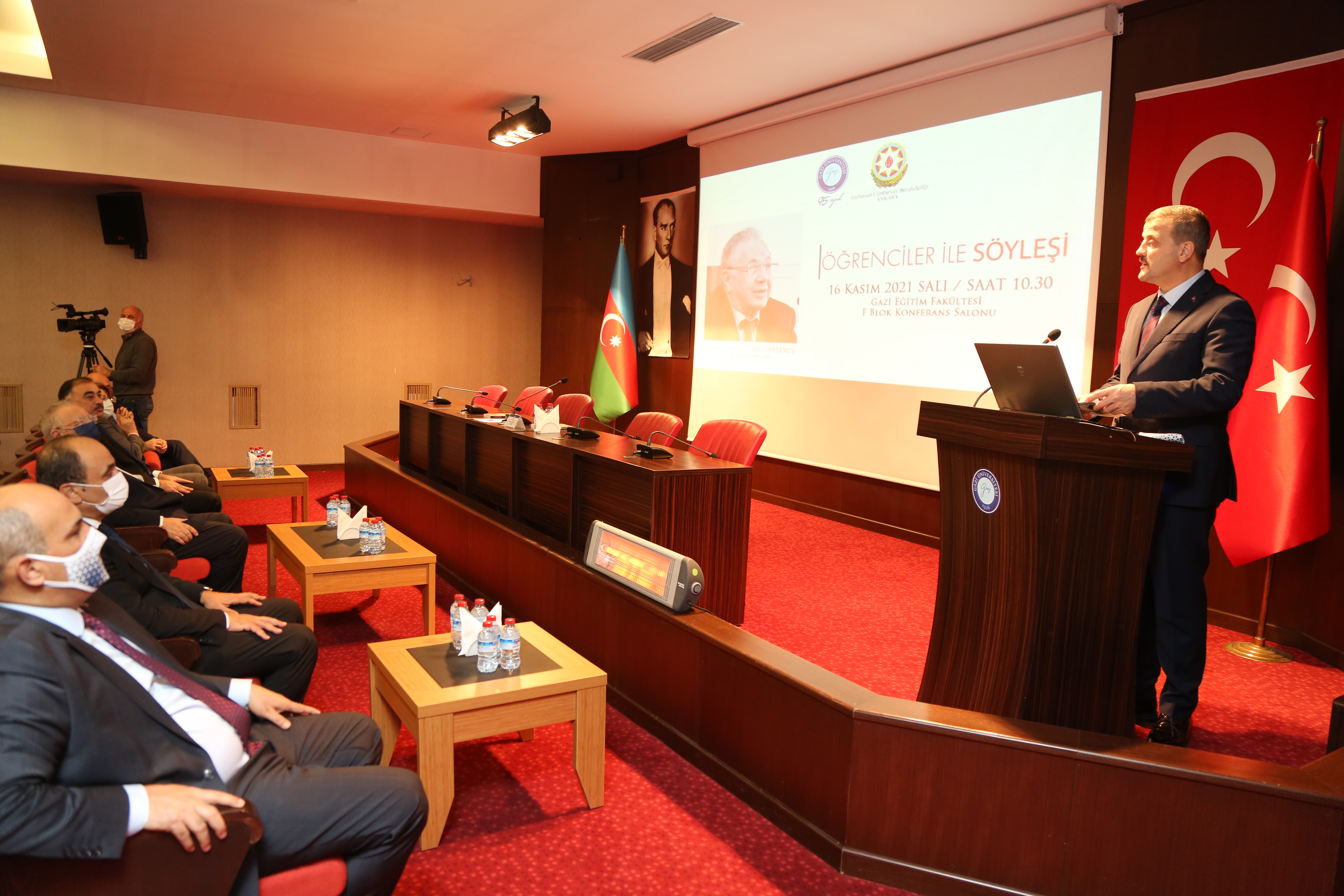 Türkiyənin Qazi Universitetində azərbaycanlı alimlə görüş keçirildi - FOTOLAR Türkiyənin Qazi Universitetində azərbaycanlı alimlə görüş keçirildi - FOTOLAR