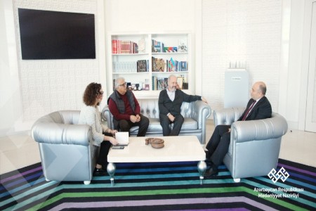 Nazir dünya şöhrətli musiqiçi ilə görüşüb