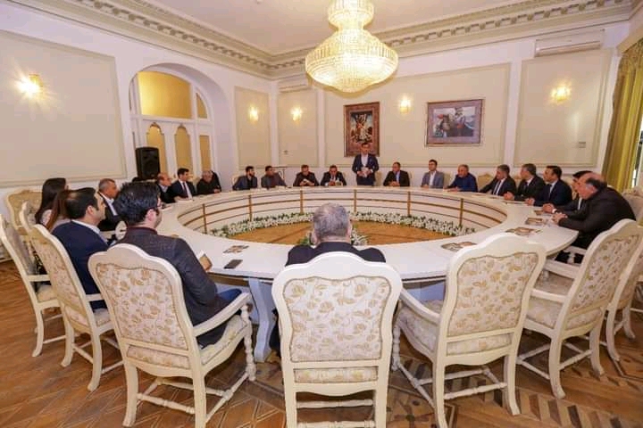 Nizami irsinə dair yeni kitabların təqdimatı keçirilib - Fotolar