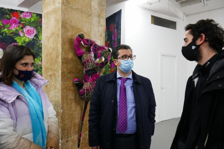 Parisdə azərbaycanlı gənc rəssamın fərdi sərgisi açılıb Parisdə azərbaycanlı gənc rəssamın fərdi sərgisi açılıb