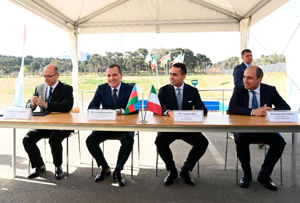 Bakıda İtaliya-Azərbaycan Universitetinin təməli qoyuldu Bakıda İtaliya-Azərbaycan Universitetinin təməli qoyuldu