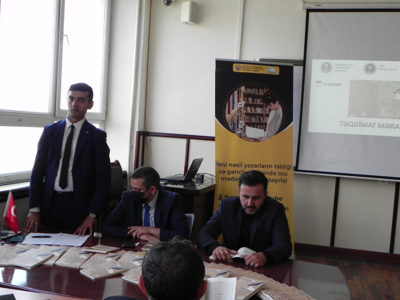 "Gəncliyin sözü" Bakı Dövlət Universitetində təqdim olunub "Gəncliyin sözü" Bakı Dövlət Universitetində təqdim olunub