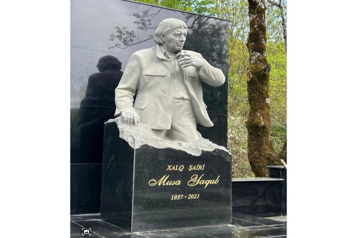 Musa Yaqubun qəbirüstü abidəsi ucaldıldı - Foto