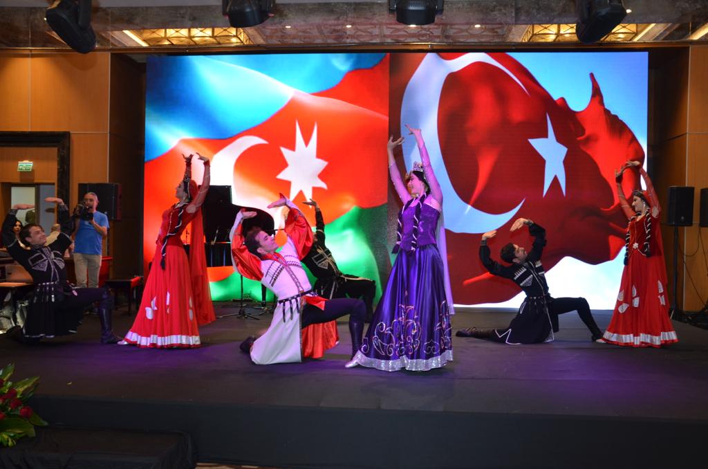 Ankarada Müstəqillik Günü qeyd olundu - Fotolar