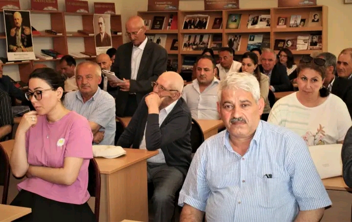 Qubada bölgə yazarları ilə görüş təşkil edilib - Fotolar