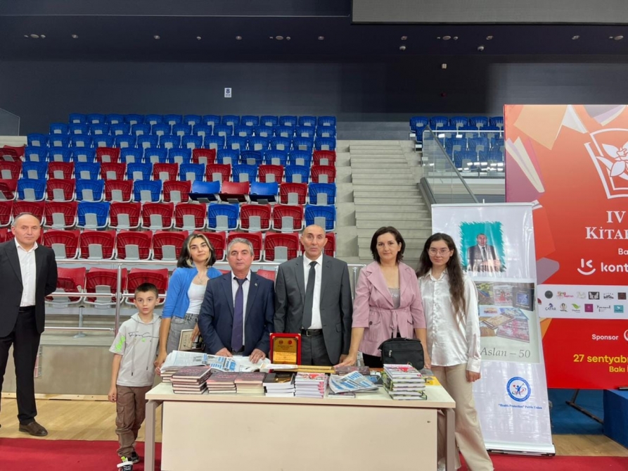 Şair Vahid Aslanın 50 illik yubiley tədbiri keçirilib