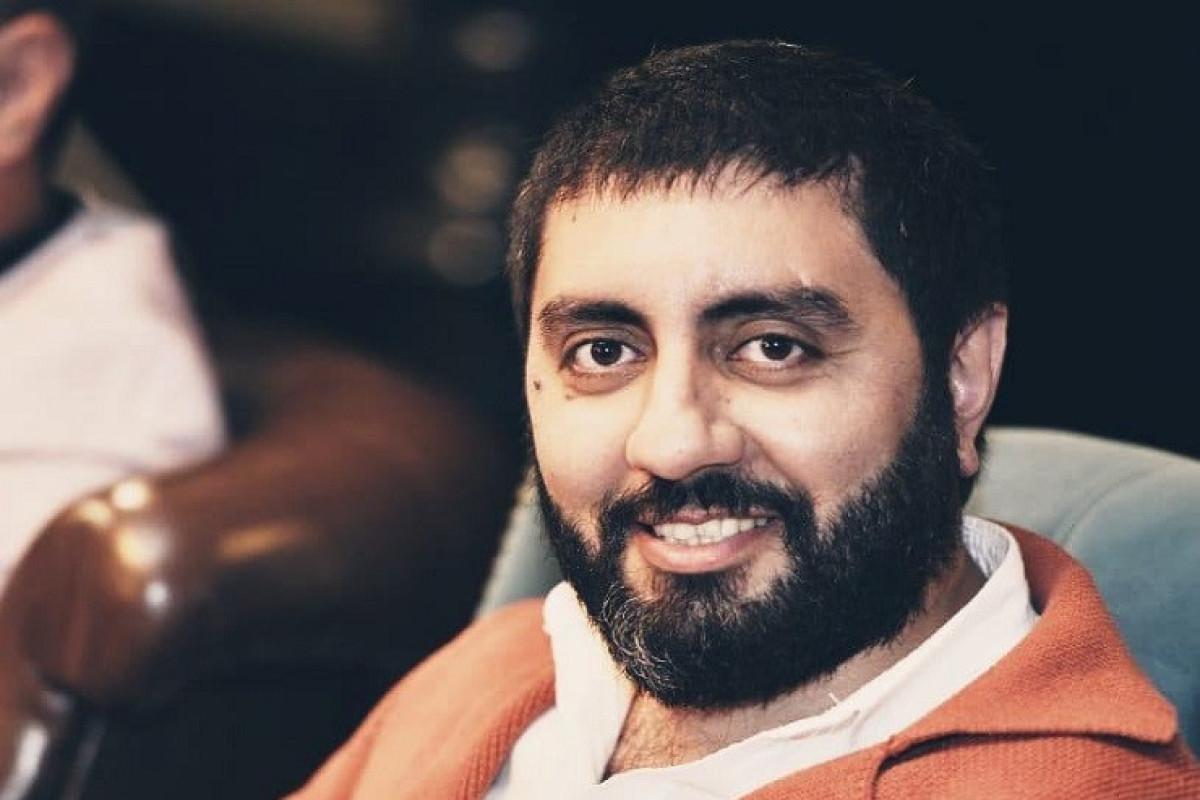 Onun bütün şeirləri pıçıltılardı - Rəvan Cavid yazır