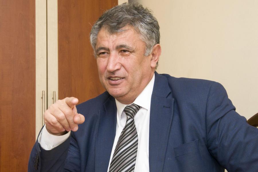 Mehriban Əliyeva tanınmış şairə mənzil hədiyyə etdi