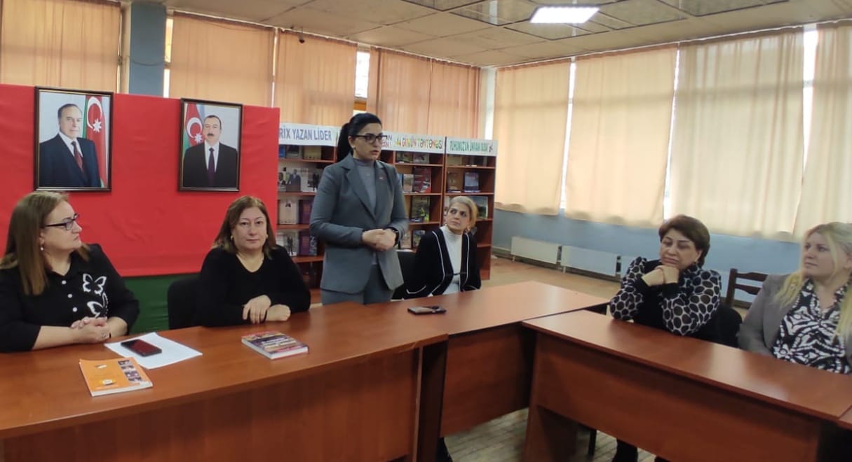 MKS-də kitabxana işi ilə bağlı diskussiya MKS-də kitabxana işi ilə bağlı diskussiya