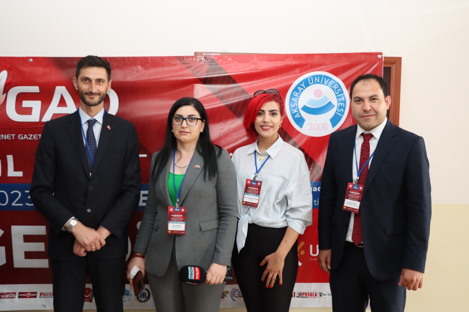 Jurnalistlər Aksarayda bir araya gəldilər- Fotolar